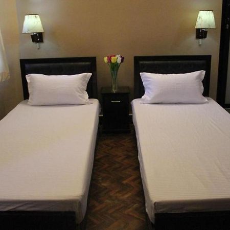 Rinchen Hotel Kathmandu Bagian luar foto
