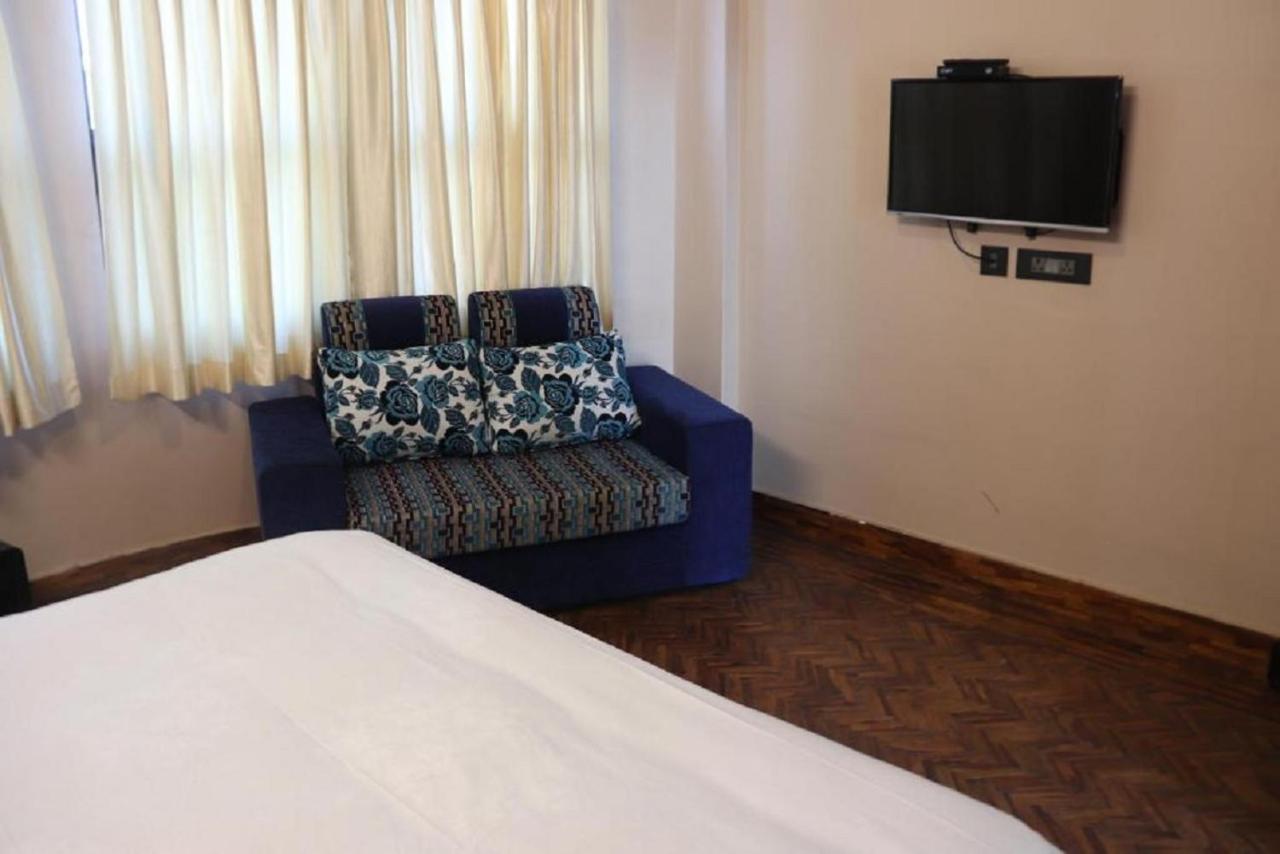 Rinchen Hotel Kathmandu Bagian luar foto
