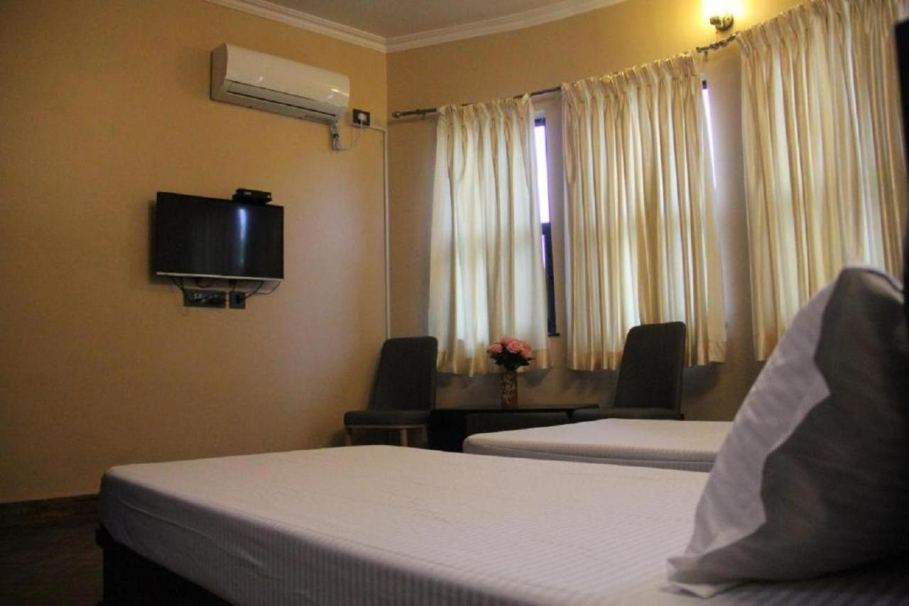 Rinchen Hotel Kathmandu Bagian luar foto